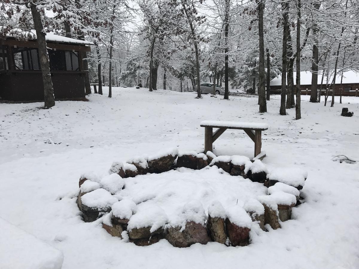 Norfork Lake Ozark Mountain Lodge Gamaliel Luaran gambar